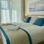 Carbona 104 *